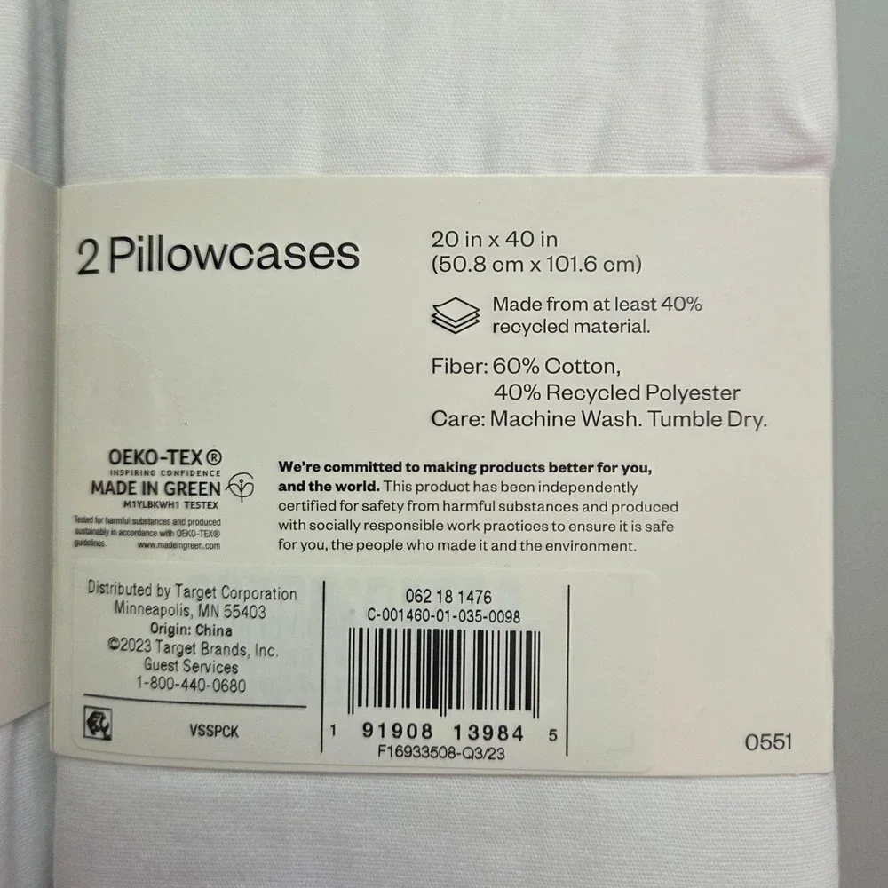 Room Essentials King Pillowcase Set White Easy-Care Cotton Blend lot of 2